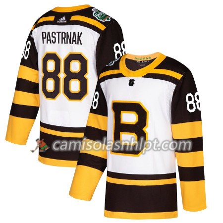 Camisola Boston Bruins David Pastrnak 88 2019 Winter Classic Adidas Branco Authentic - Homem
